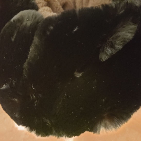 Stylish Popular Trending Faux Fur Headband - Picture 5 of 6